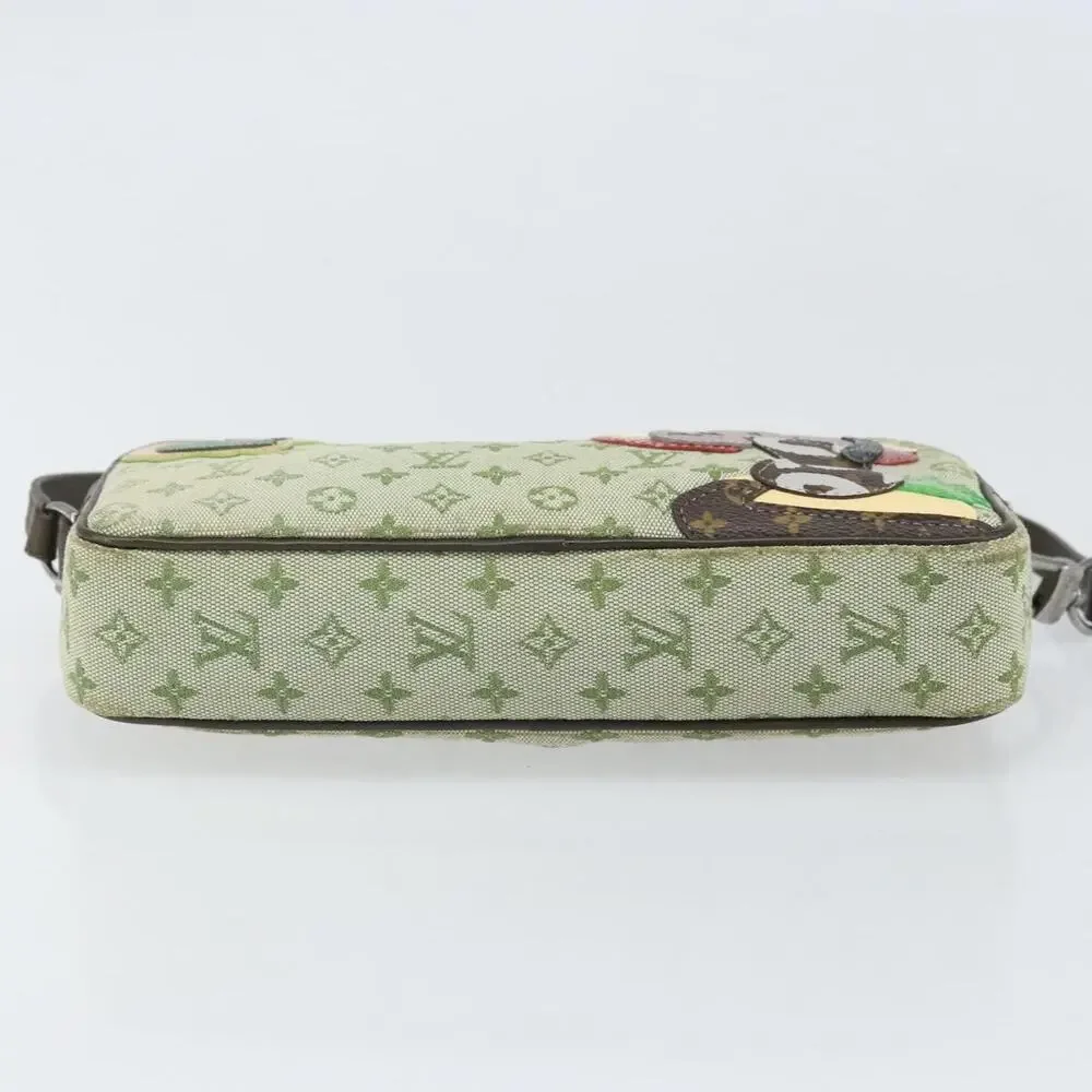 Louis Vuitton height width